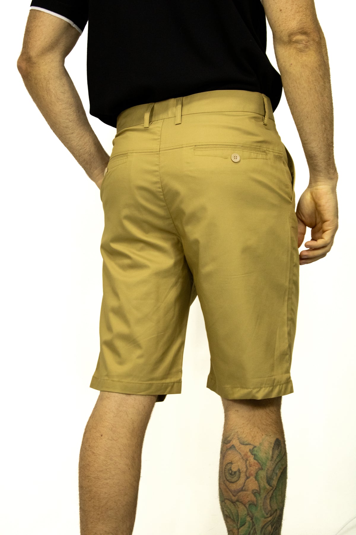 BERMUDA CLÁSICA CAQUI PARA HOMBRE