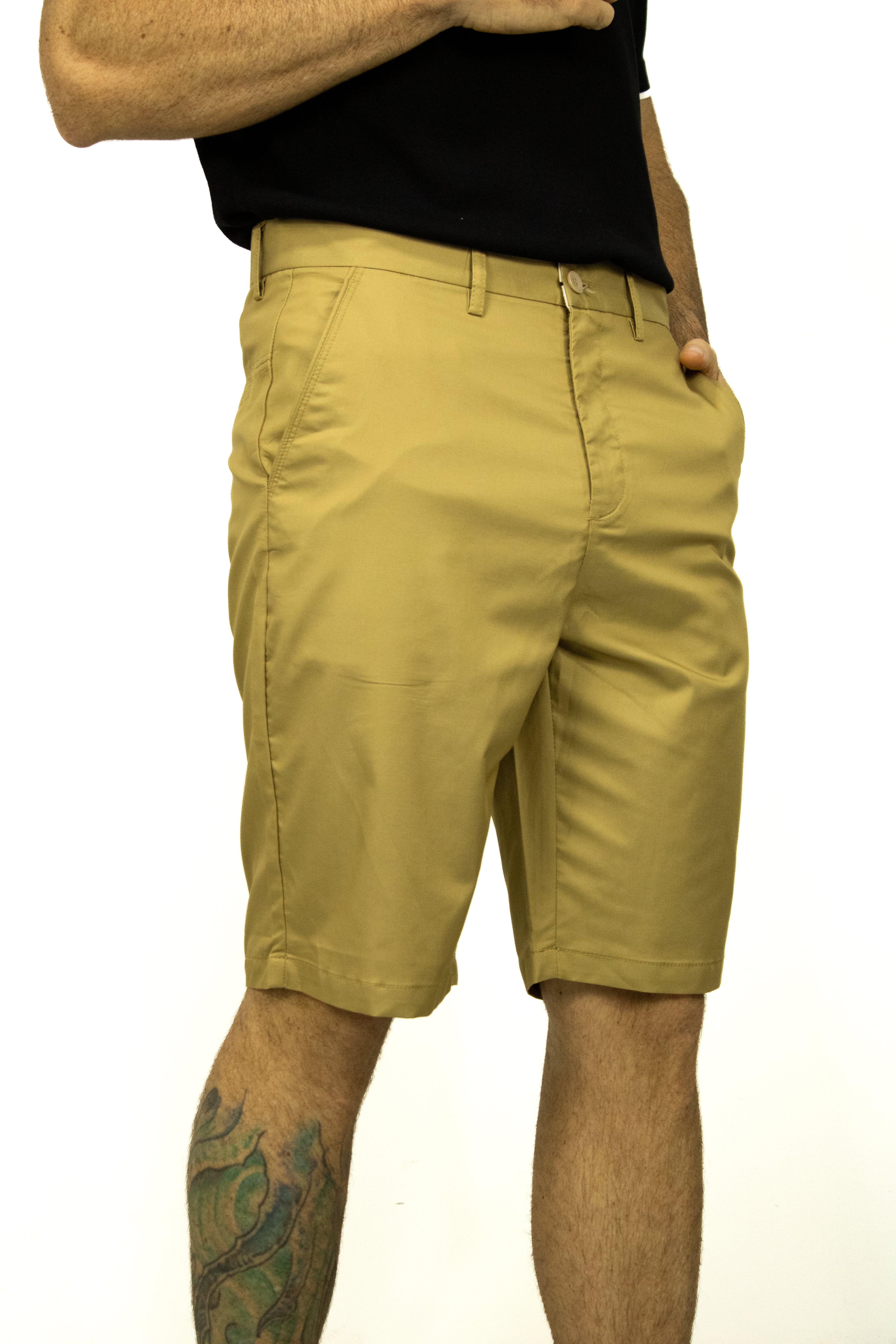 BERMUDA  CLÁSICA CAQUI PARA HOMBRE