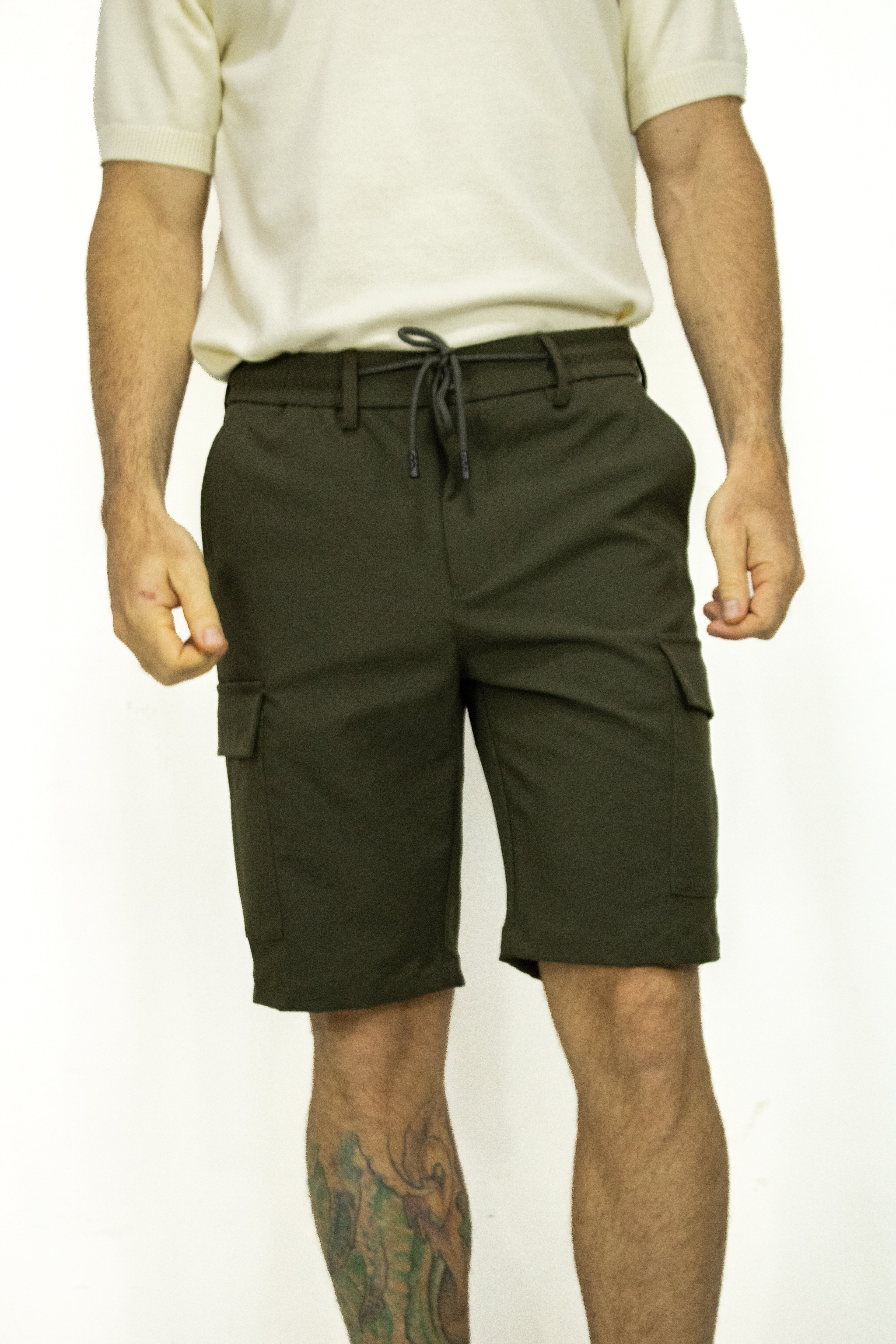 BERMUDA CARGO VERDE PARA HOMBRE