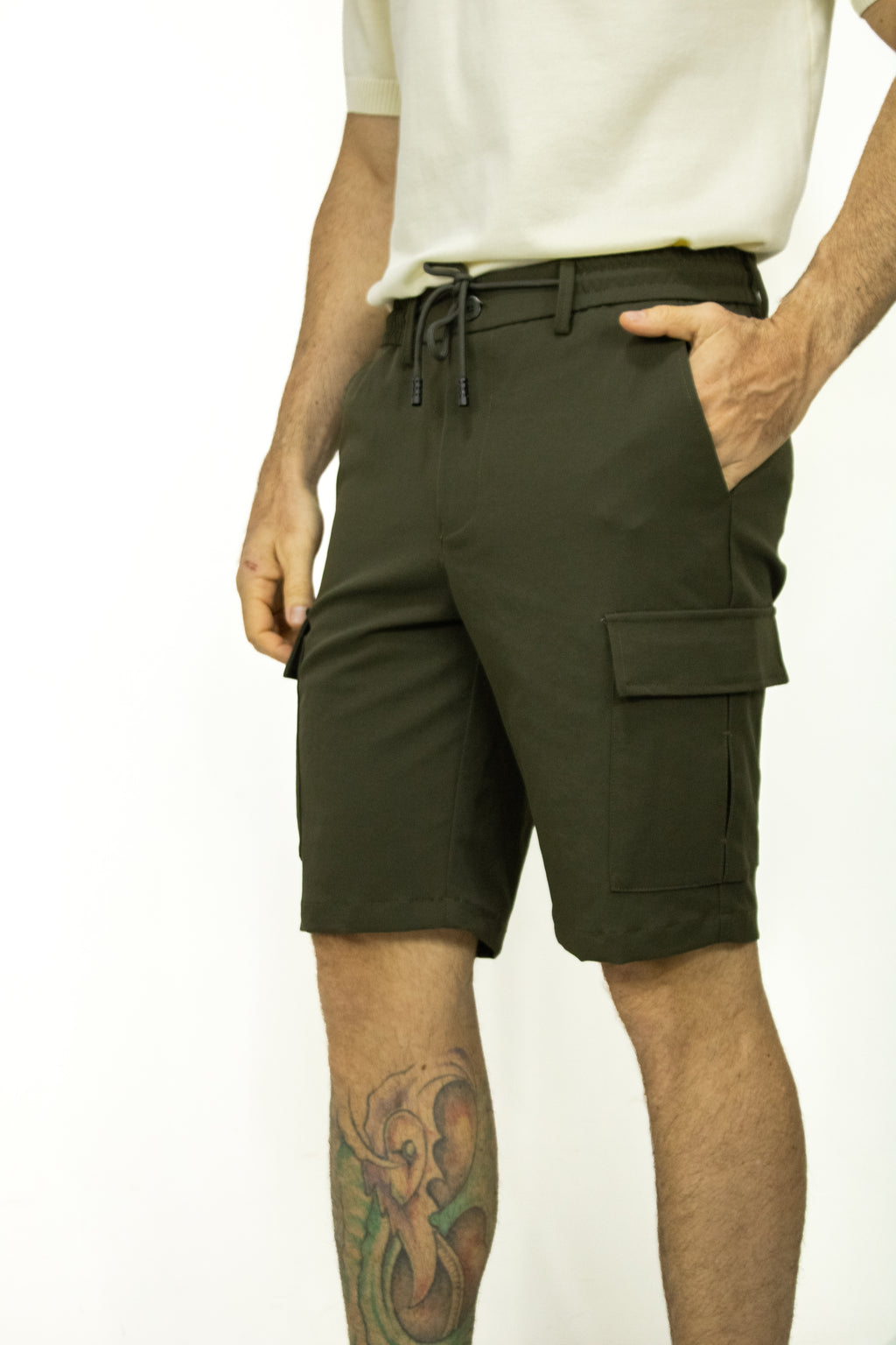 BERMUDA CARGO VERDE PARA HOMBRE