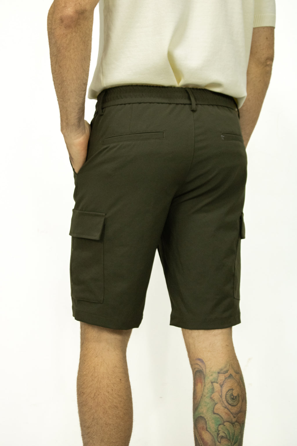 BERMUDA CARGO VERDE PARA HOMBRE