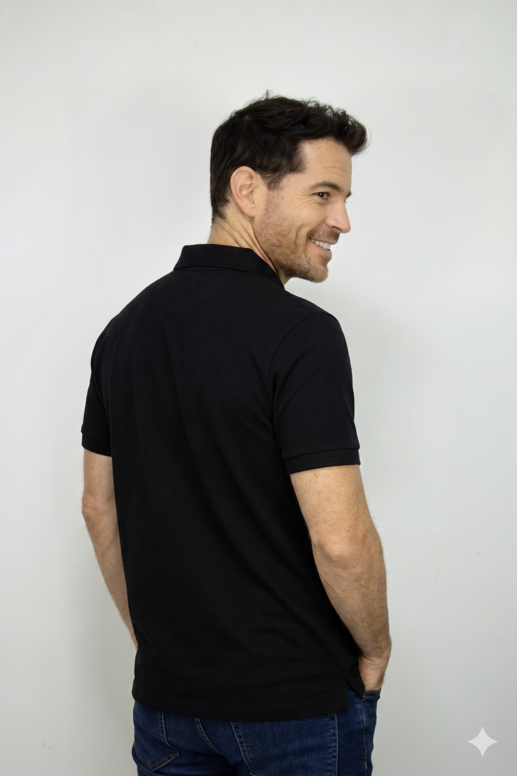 Polo Deportiva Negra Para Hombre