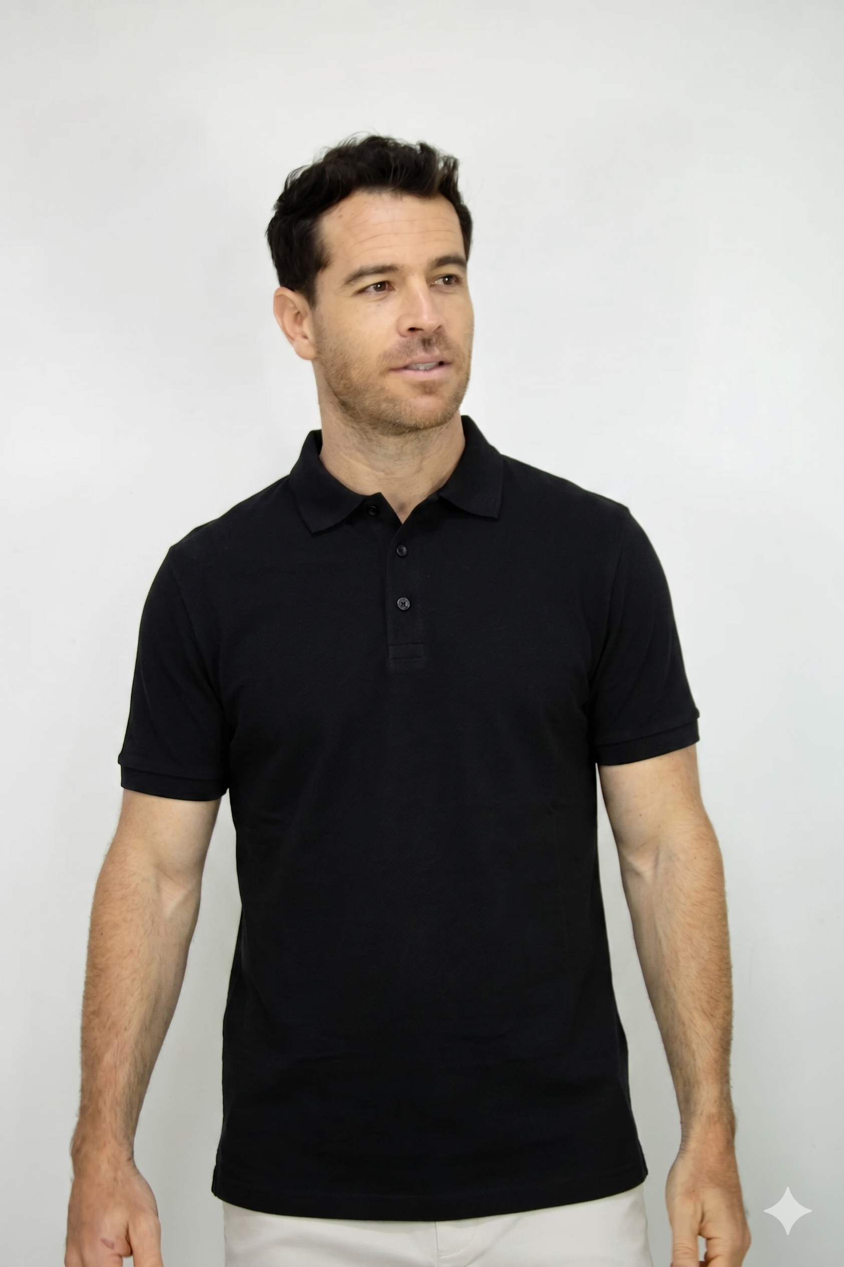 Polo Deportiva Negra Para Hombre
