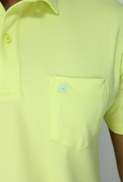 Camiseta Tipo Polo Amarillo Claro Para Hombre CPB09