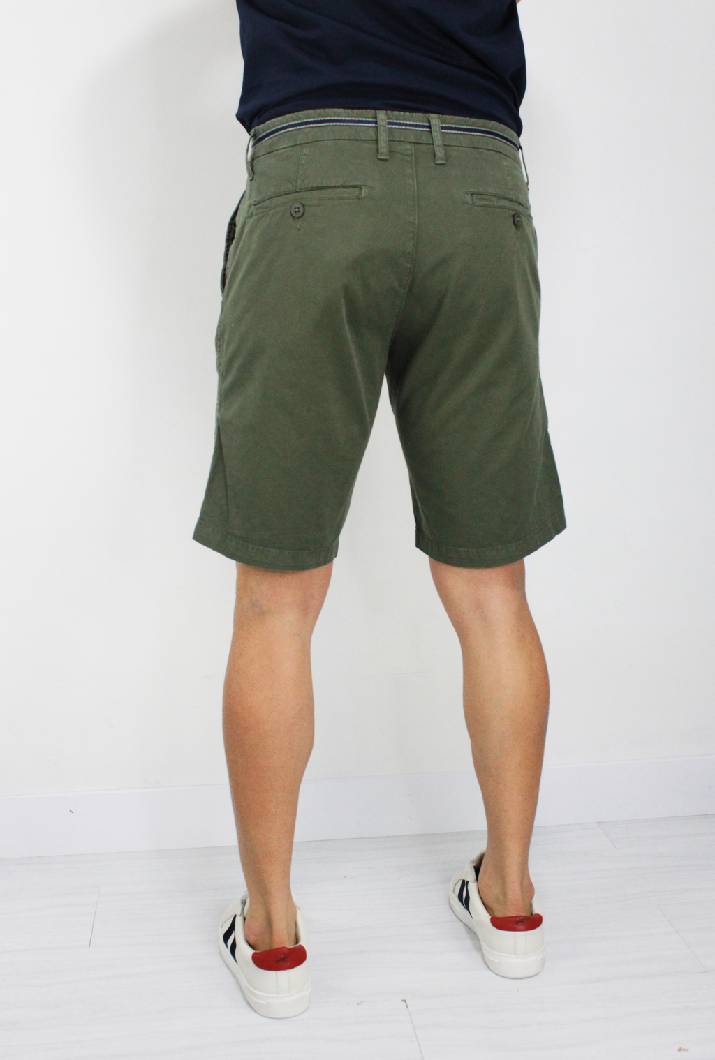 Bermuda hombre Verde Militar DMB3005
