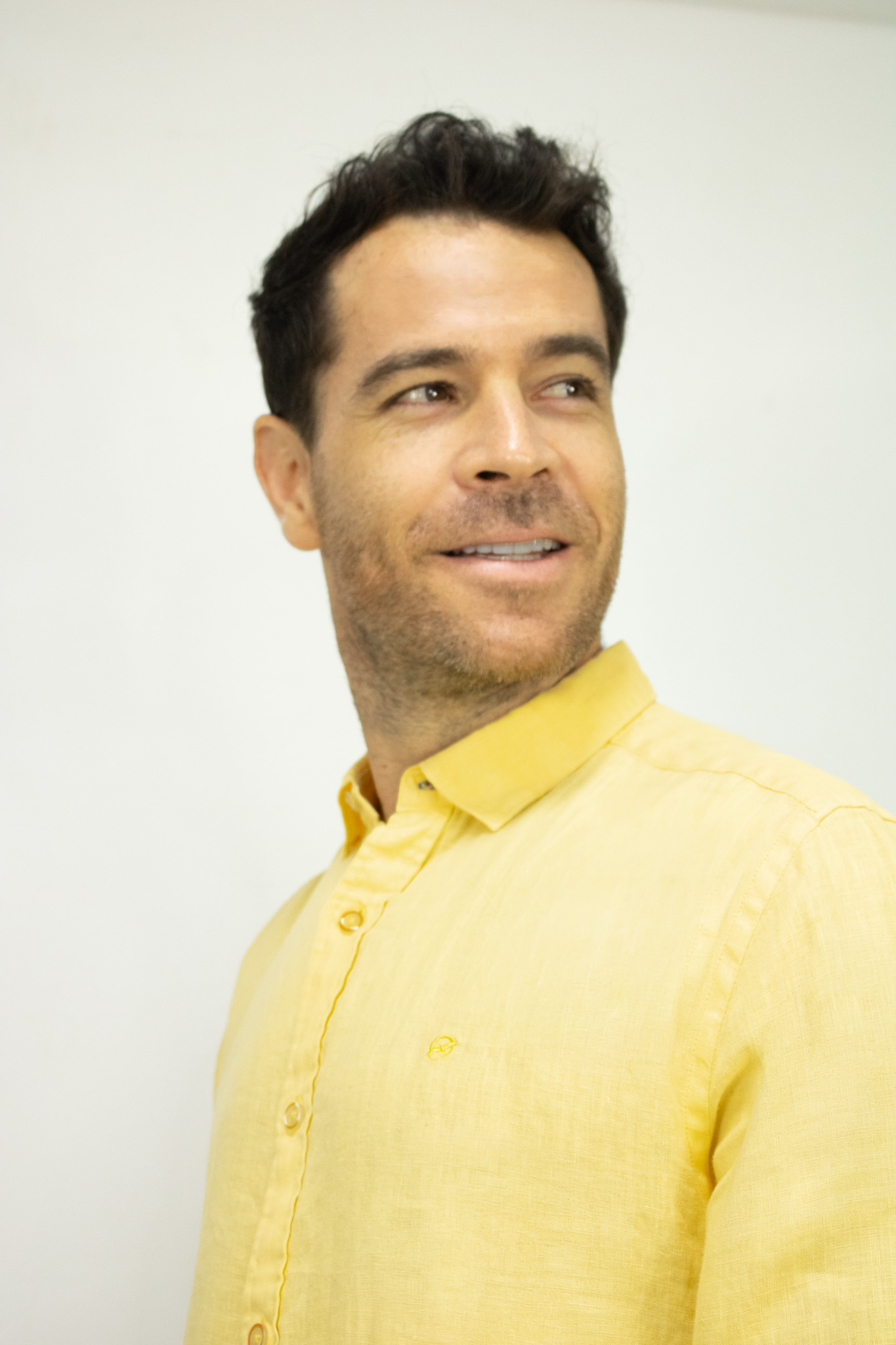 Camisa de Lino Manga Larga Amarilla para Hombre