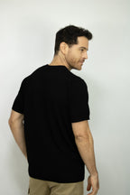CAMISETA TEJIDA NEGRA PARA HOMBRE