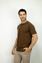 POLO TEJIDA CAFE PARA HOMBRE