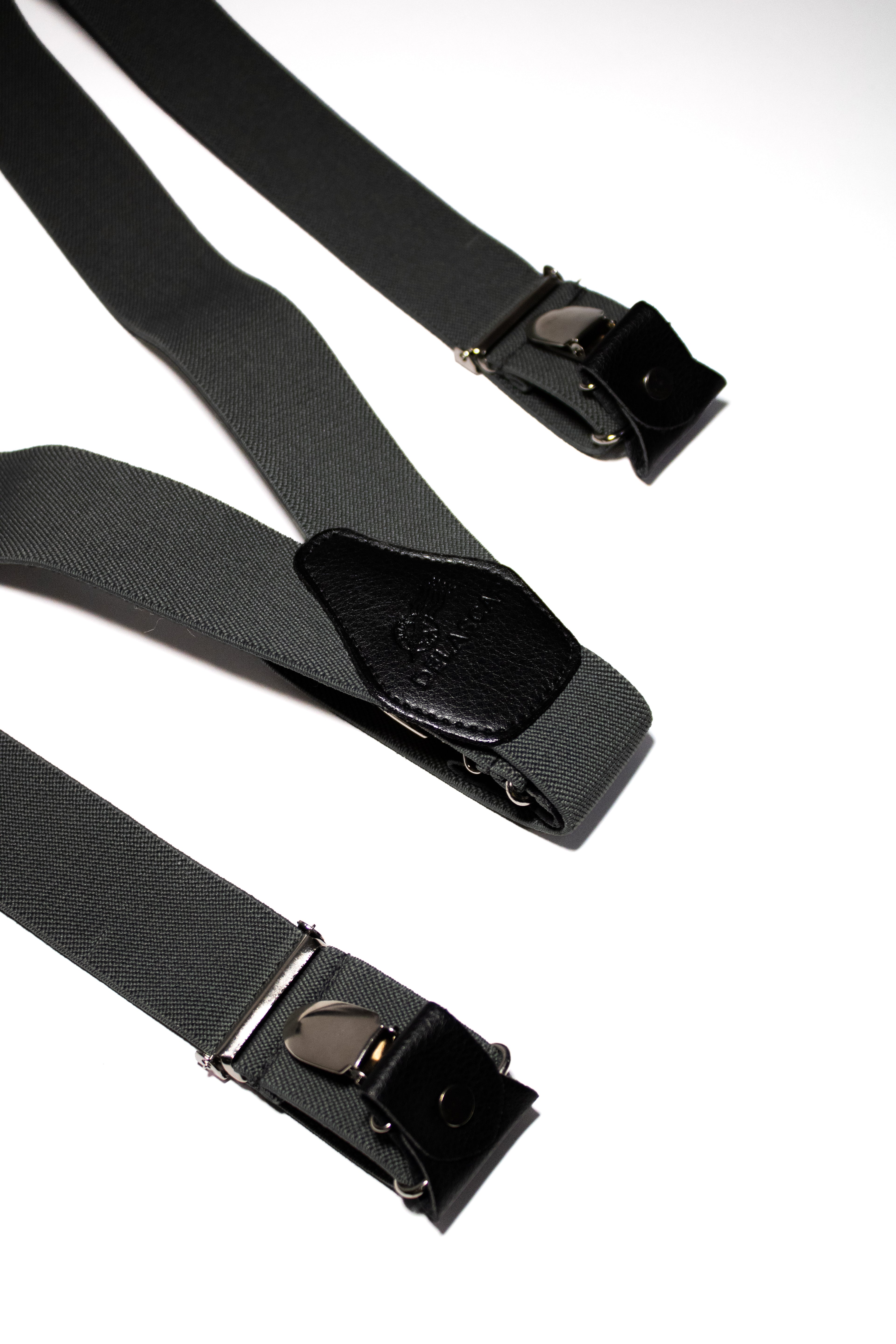 CARGADERA NEGRA PARA HOMBRES