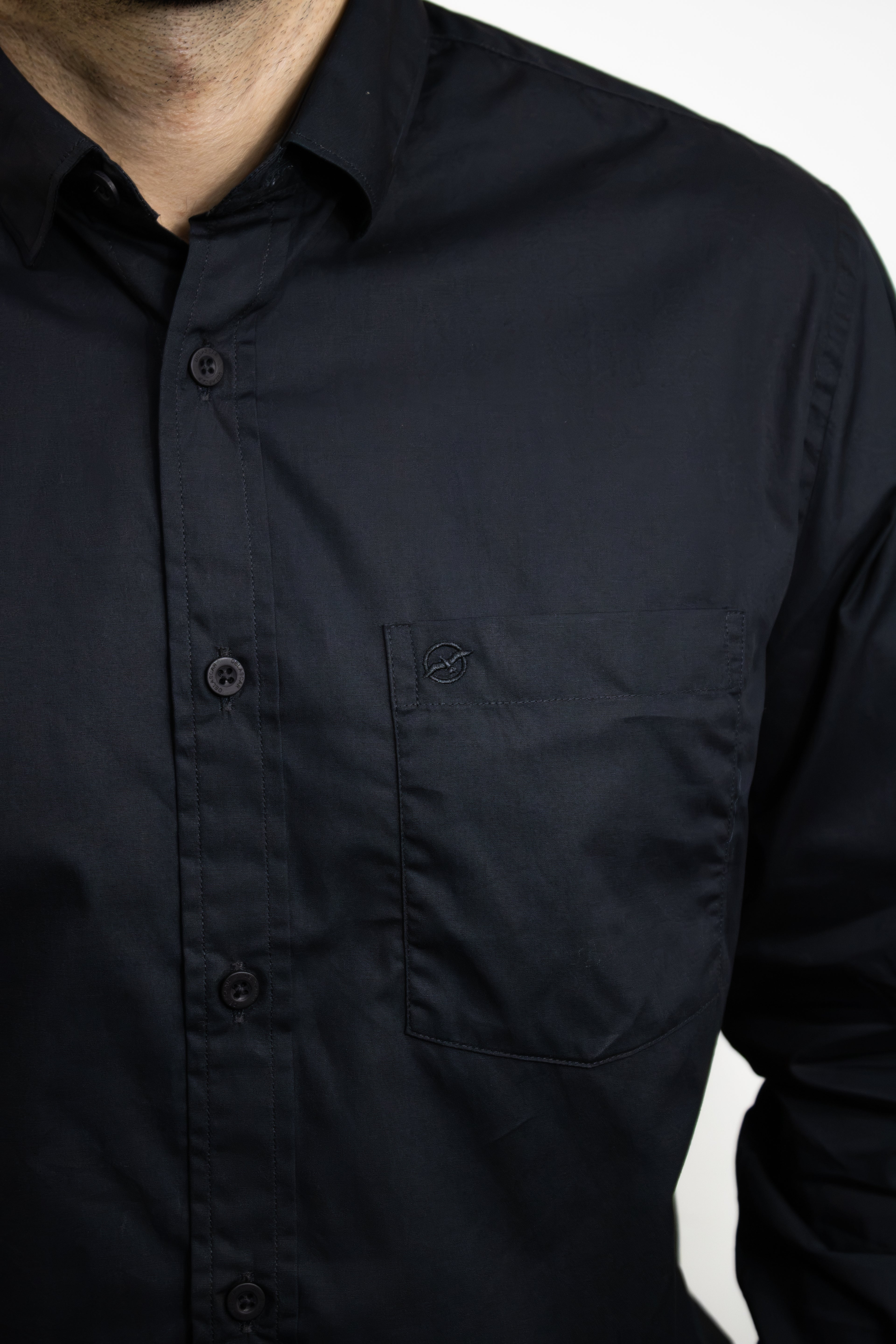 CAMISA MANGA LARGA NEGRA POPELINA PARA HOMBRE