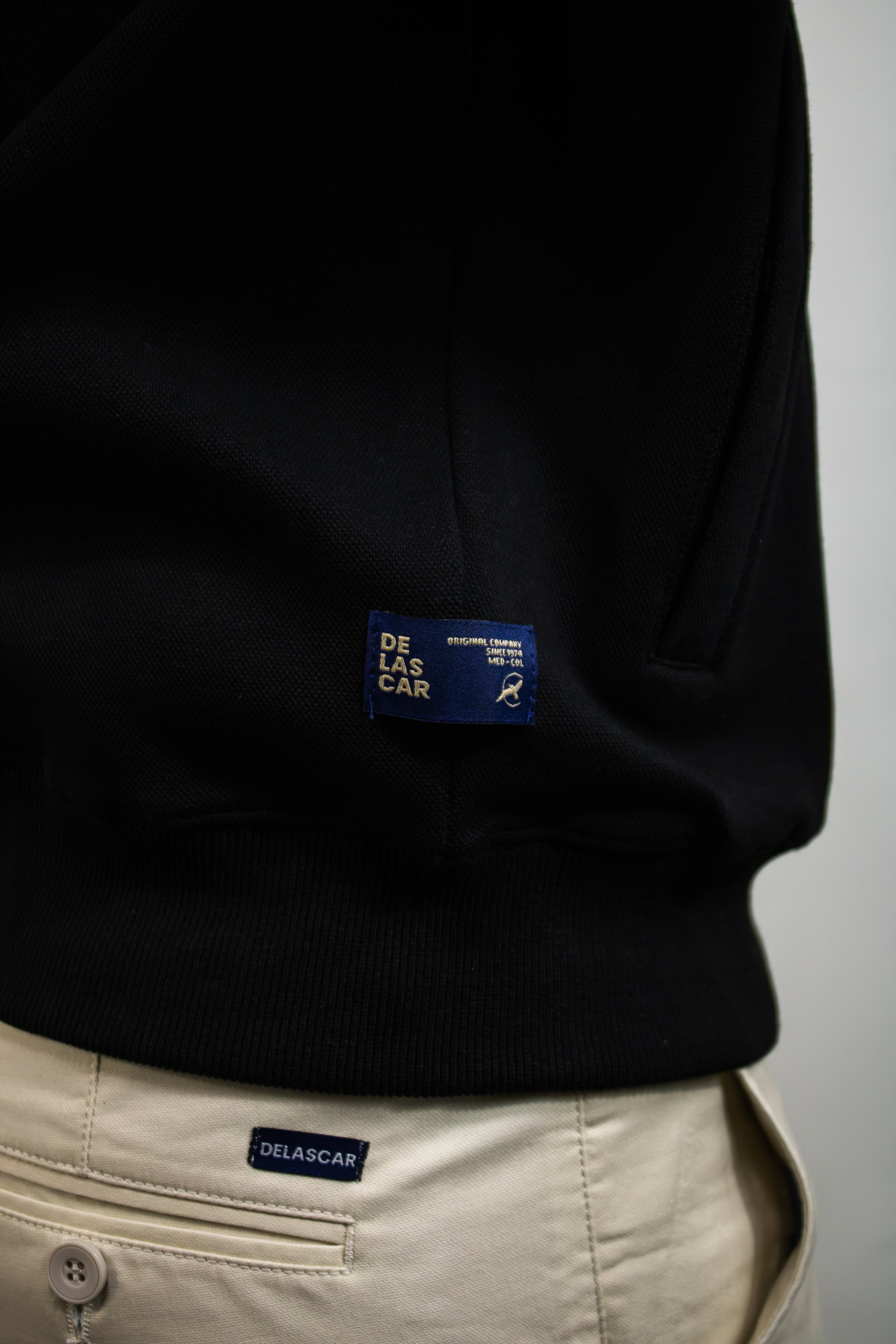 Saco negro con Cremallera para hombre
