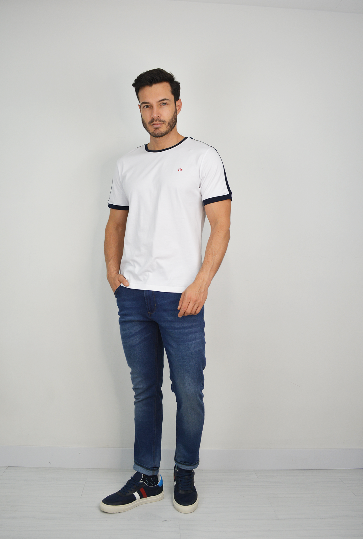Camiseta Blanca Para Hombre TS3040