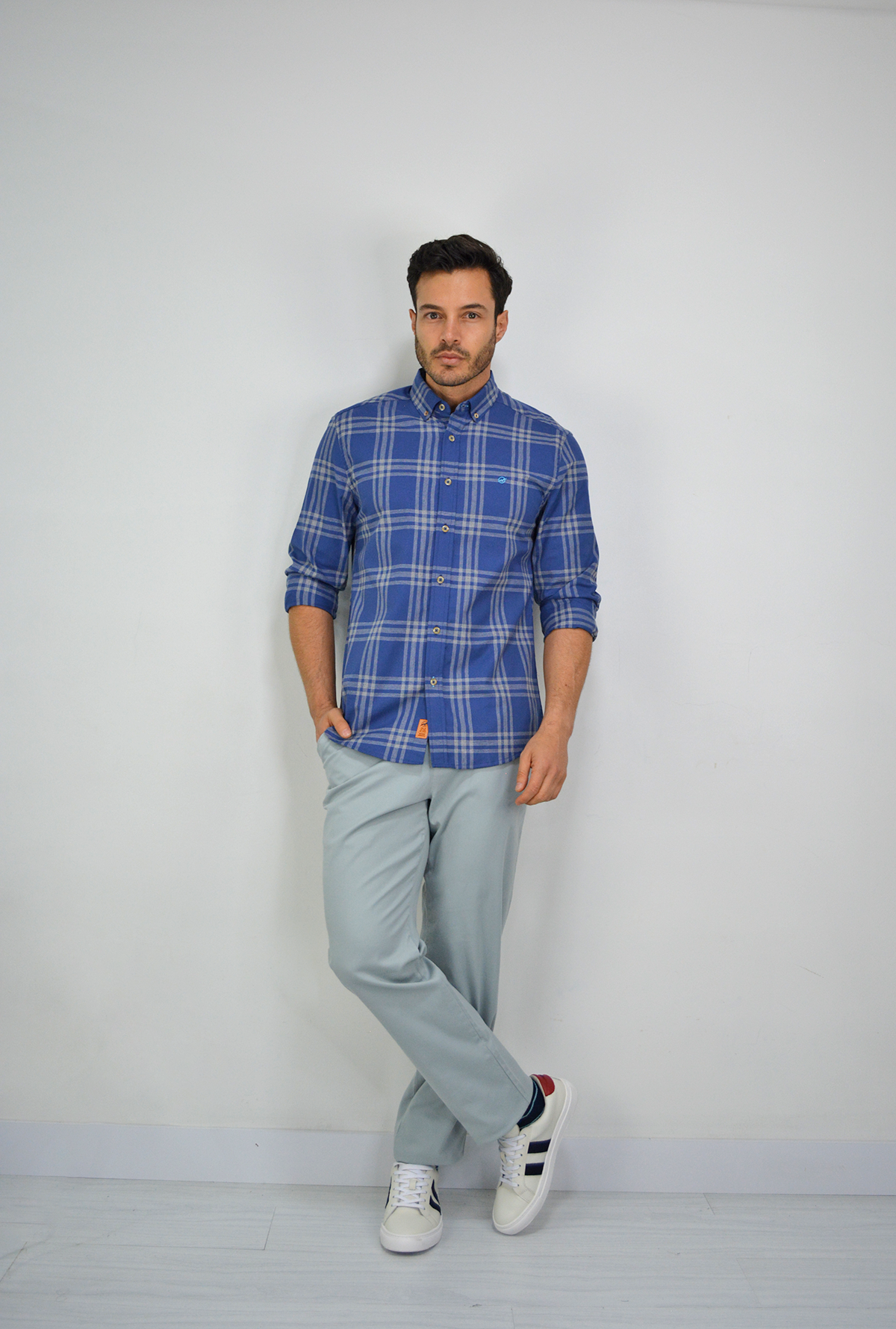 Camisa manga larga azul para hombre DMCMLC04