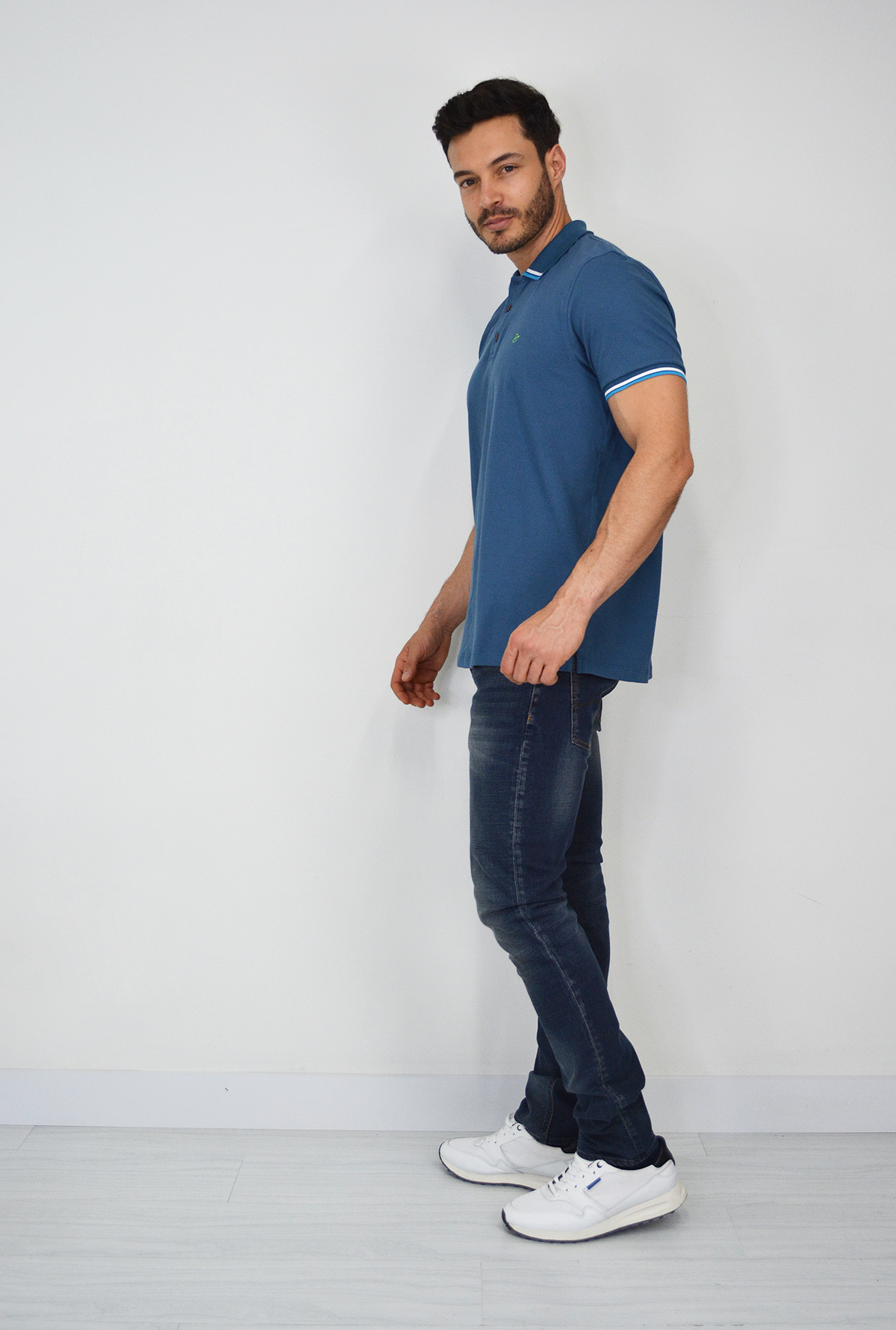Camiseta de hombre tipo poloAzul  CP011-108