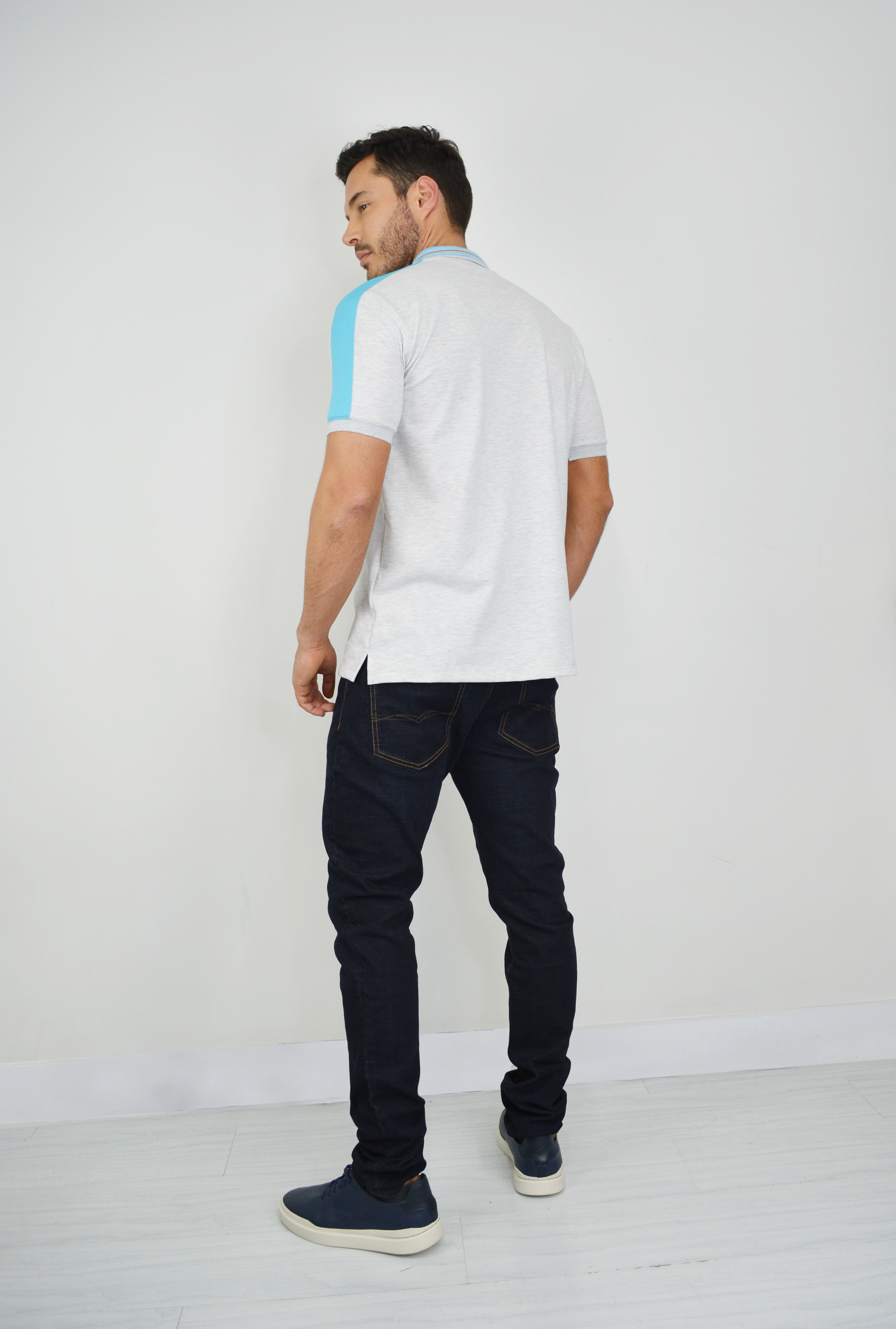 Camiseta Tipo Polo Gris Para Hombre DMP011