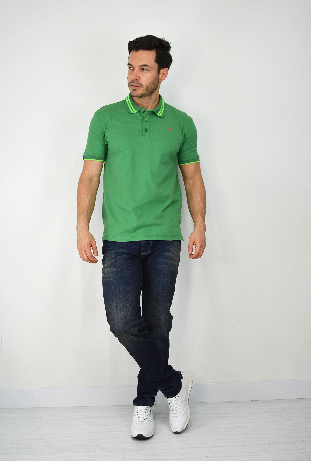 Camiseta Tipo Polo Verde  Para Hombre CP030