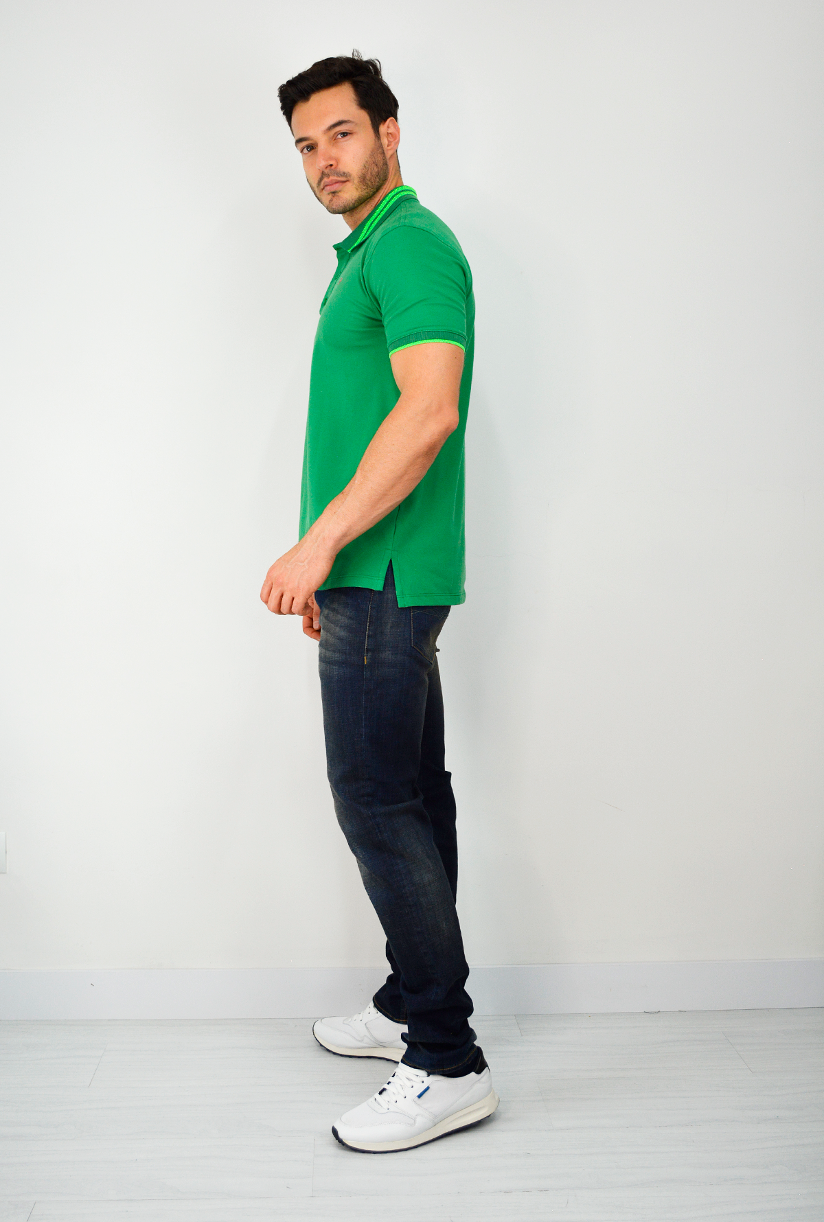 Camiseta Tipo Polo Verde  Para Hombre CP030