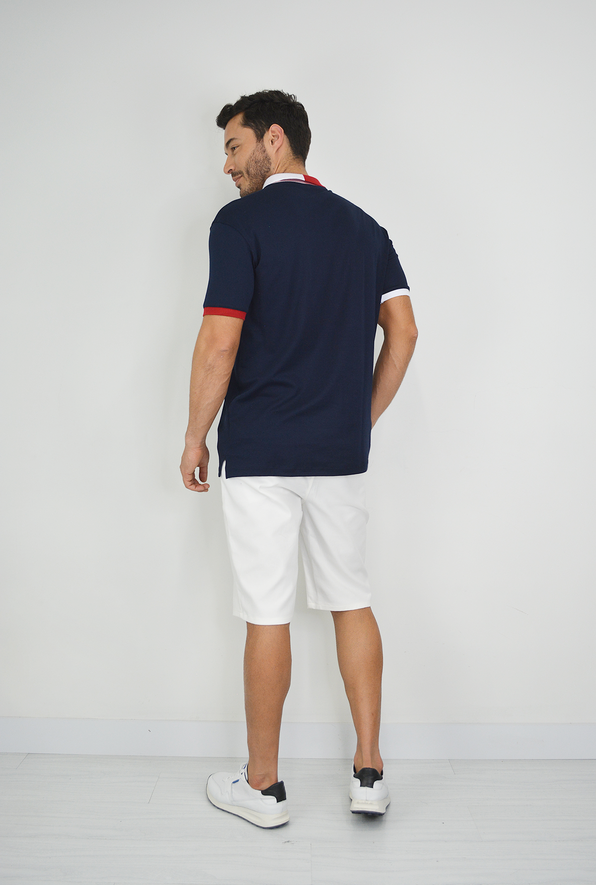 Camiseta Tipo Polo Azul Oscuro Para Hombre DM12
